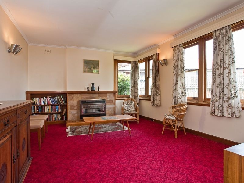 1 Morriss Avenue, Montrose TAS 7010