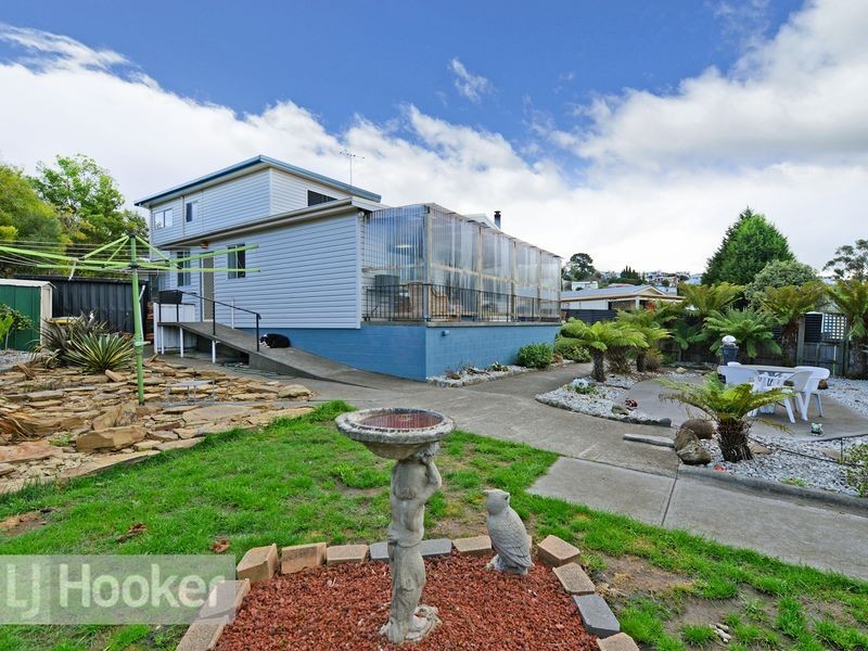 15 Yoora Street, Berriedale TAS 7011