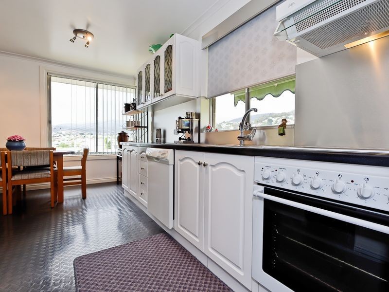 24 Sussex Street, Glenorchy TAS 7010