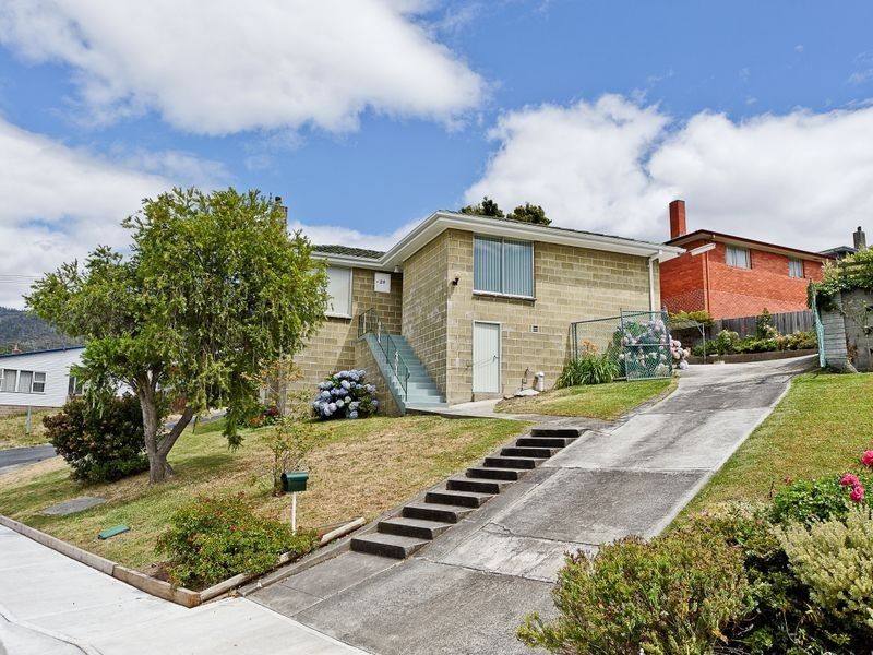 24 Sussex Street, Glenorchy TAS 7010
