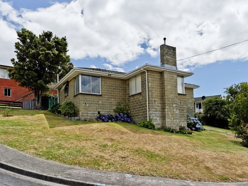 24 Sussex Street, Glenorchy TAS 7010