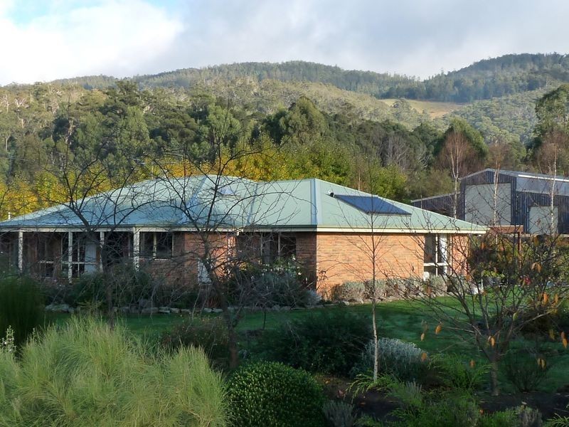 ‘Birchwood Lachlan Road, Lachlan TAS 7140