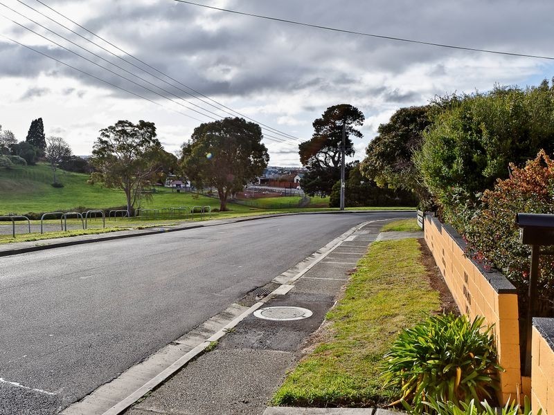 5 Mason Street, Claremont TAS 7011