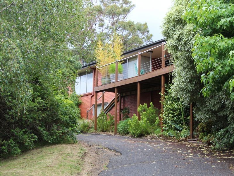 14 Lorraine Crescent, Rosetta TAS 7010