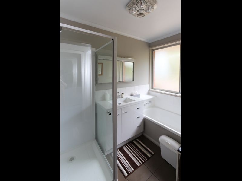 14 Lorraine Crescent, Rosetta TAS 7010