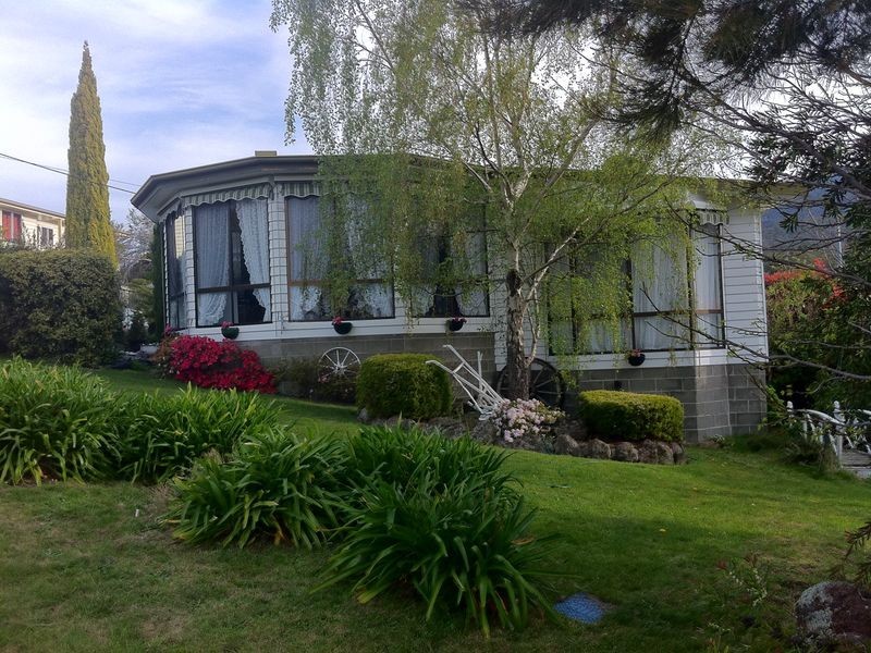 37 Spring Street, Claremont TAS 7011