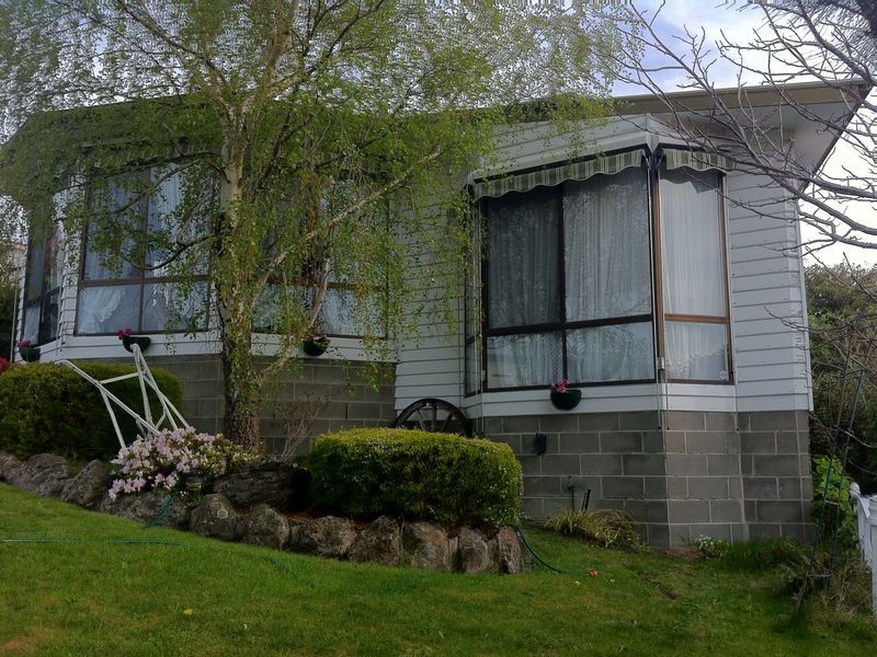 37 Spring Street, Claremont TAS 7011