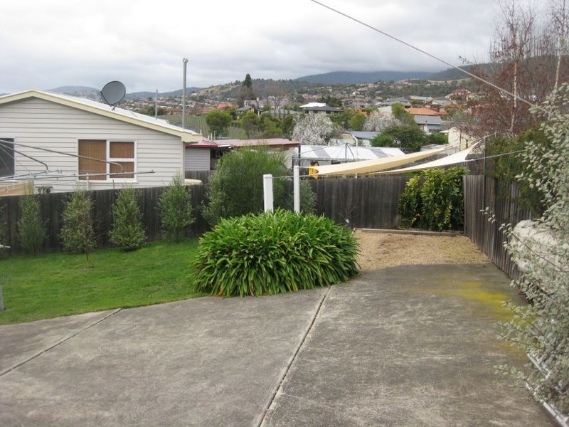 13 Teering Road, Berriedale TAS 7011