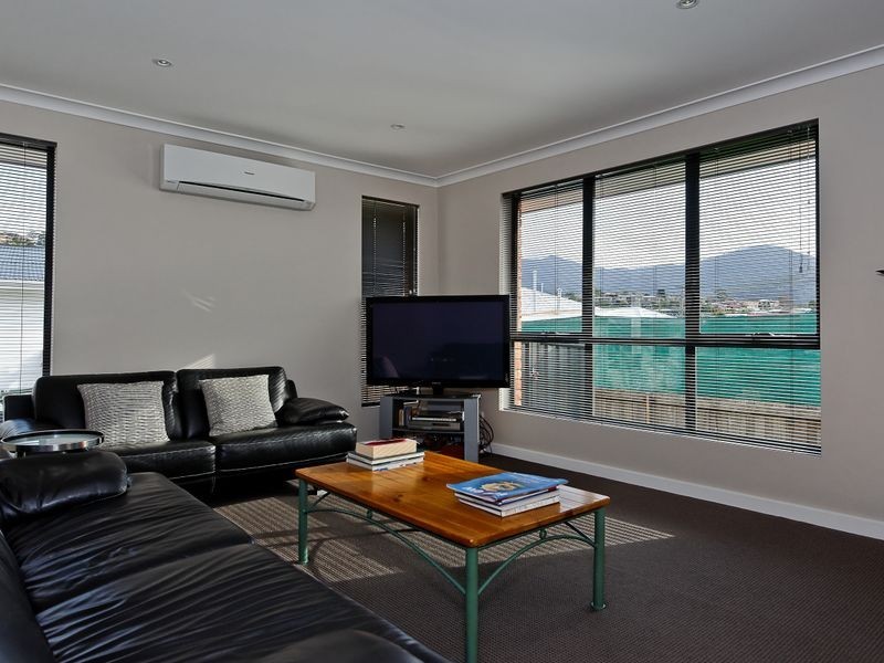 2/5 Twelfth Avenue, West Moonah TAS 7009