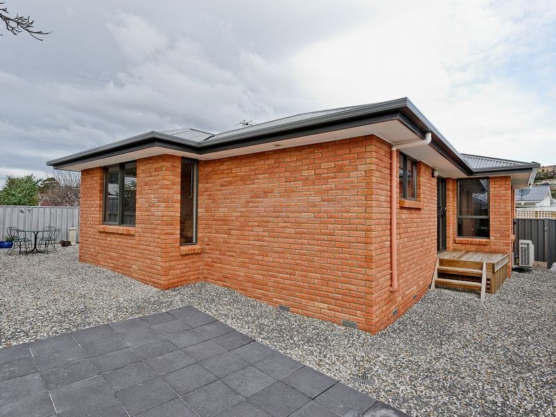 2/5 Twelfth Avenue, West Moonah TAS 7009