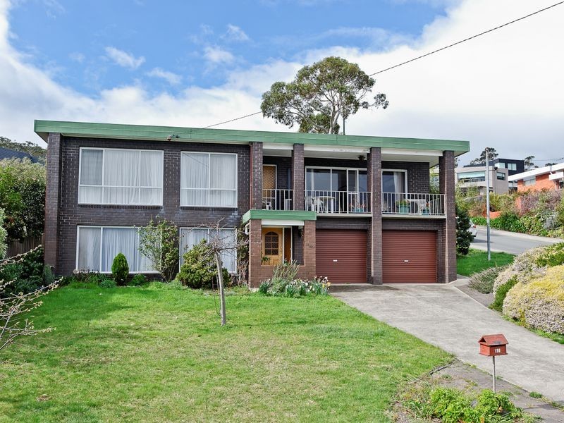 190 Carella Street, Howrah TAS 7018