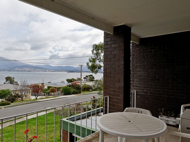 190 Carella Street, Howrah TAS 7018