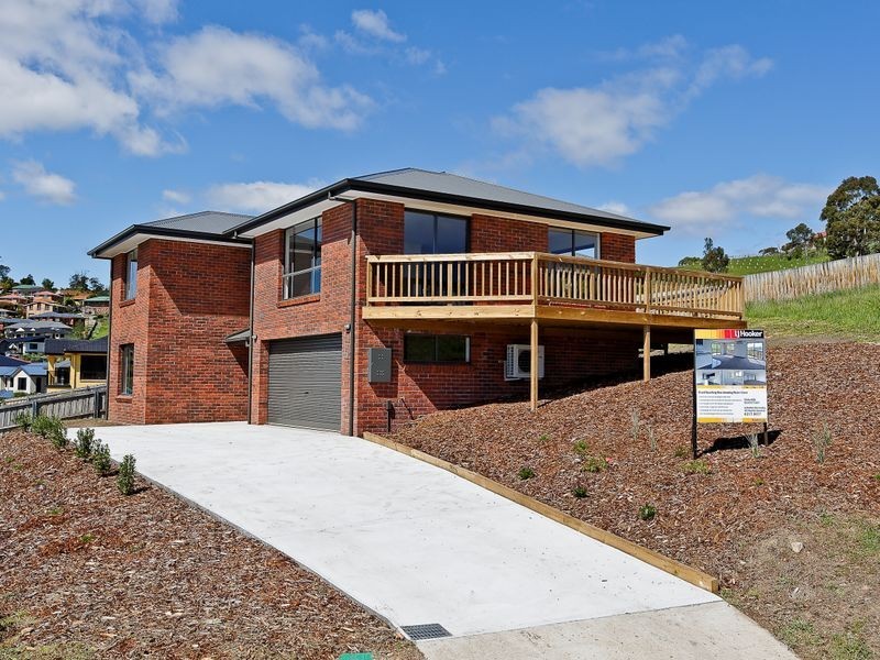 24 Navigators Rise, Granton TAS 7030