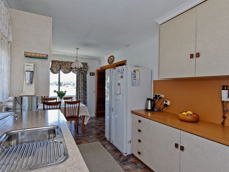 24 Carnegie Street, Claremont TAS 7011