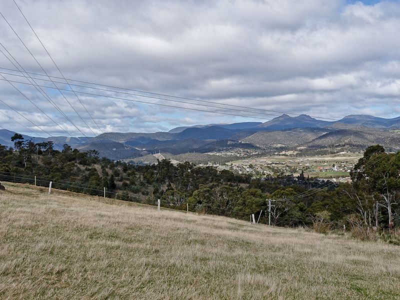 Saddle Road, New Norfolk TAS 7140