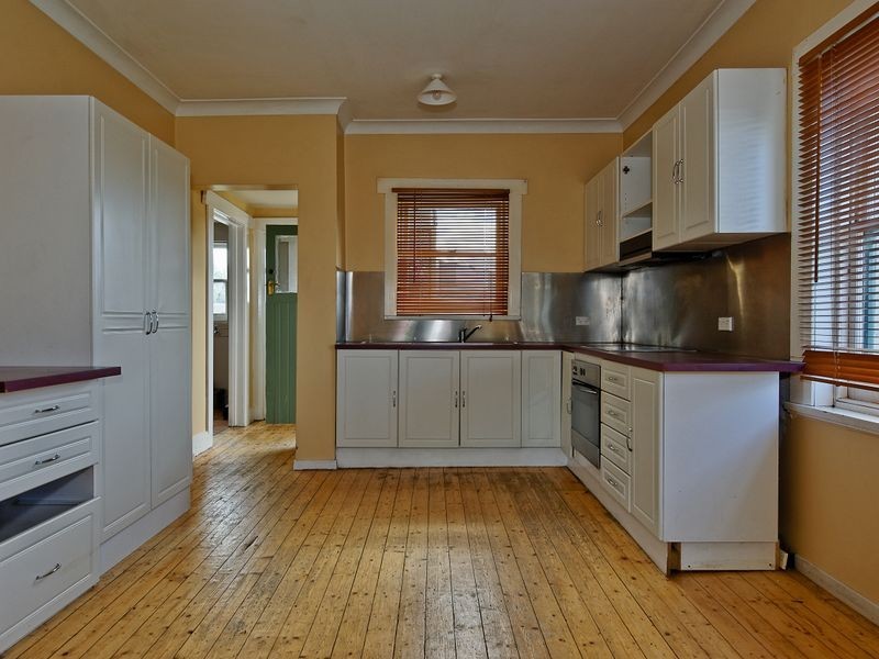 423 Brooker Highway, Derwent Park TAS 7009