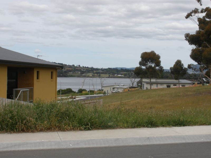 1/55 Churinga Waters Drive, Old Beach TAS 7017