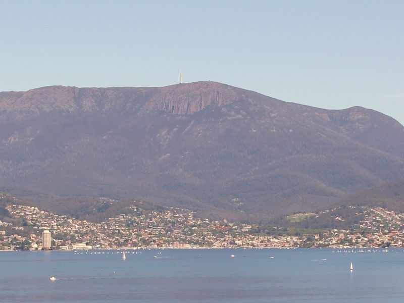 556 Oceana Drive, Howrah TAS 7018