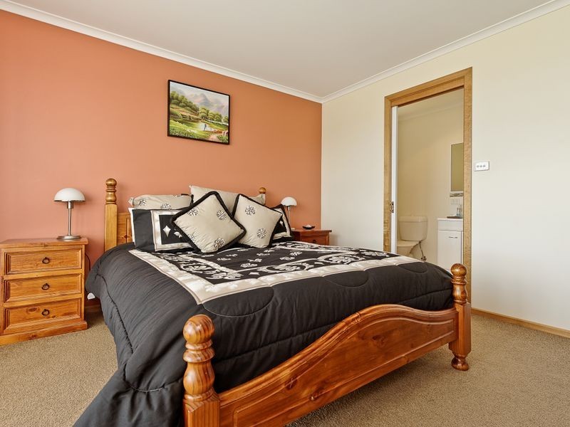 147 Branscombe Road, Claremont TAS 7011