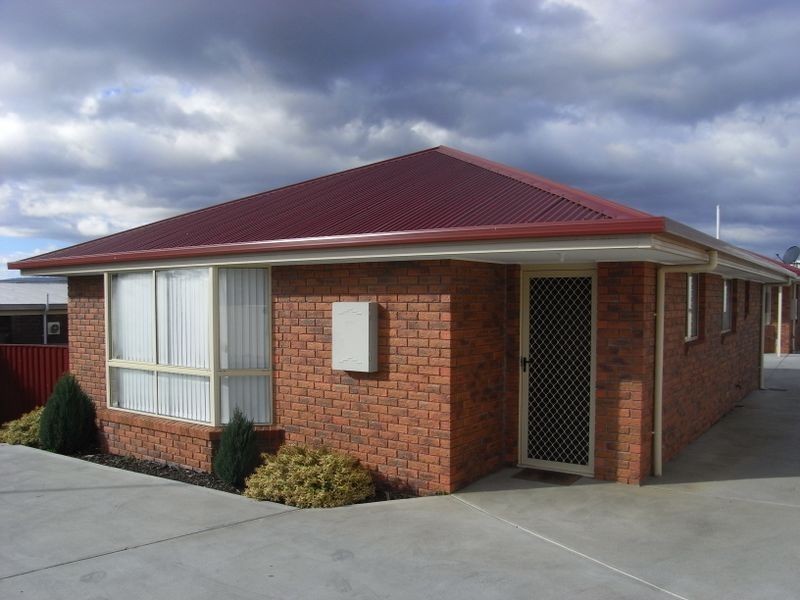 2/1 Riverway Road, Montrose TAS 7010