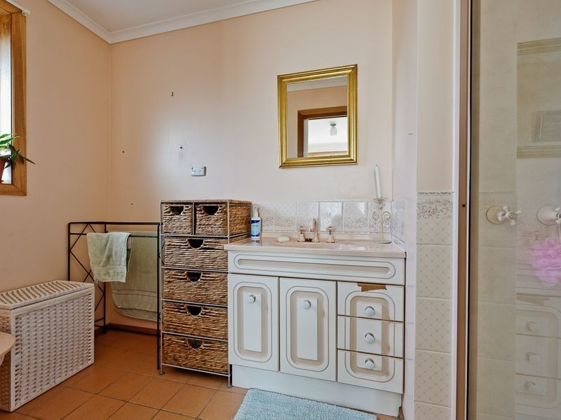 2 Tyson Place, Old Beach TAS 7017