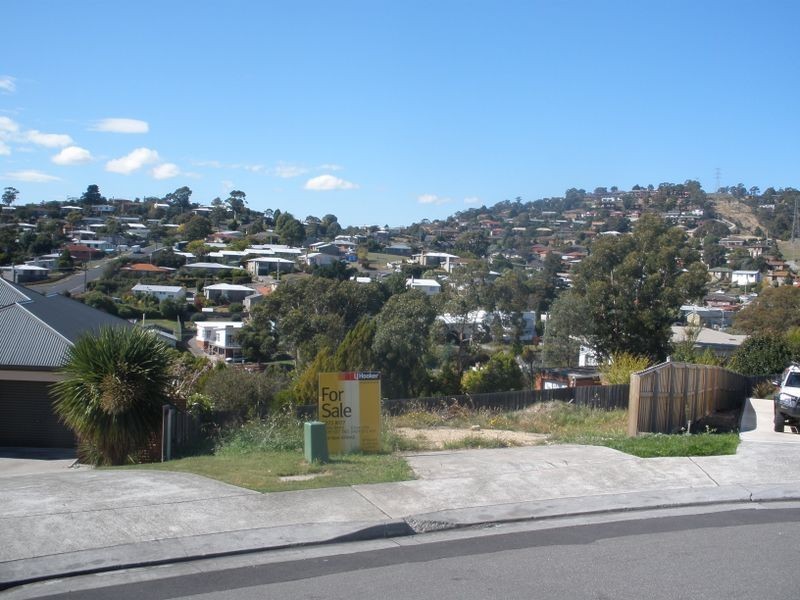 14 Dalmacia Place, Glenorchy TAS 7010