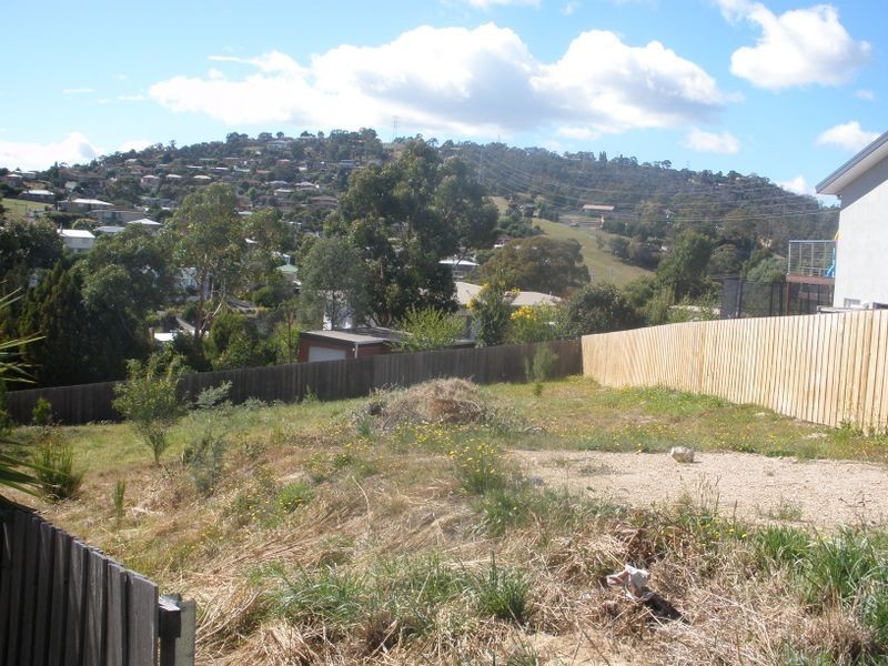 14 Dalmacia Place, Glenorchy TAS 7010