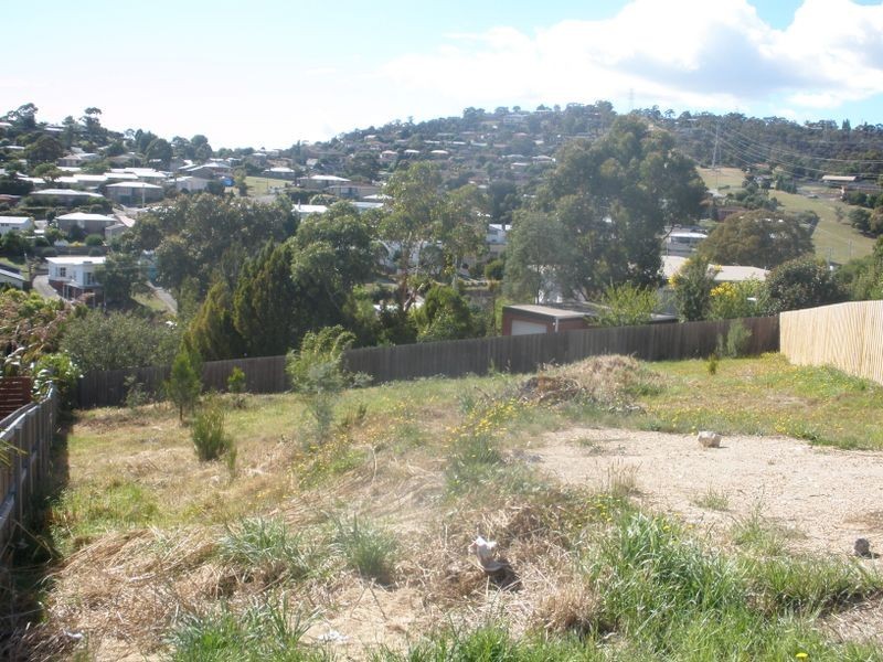 14 Dalmacia Place, Glenorchy TAS 7010