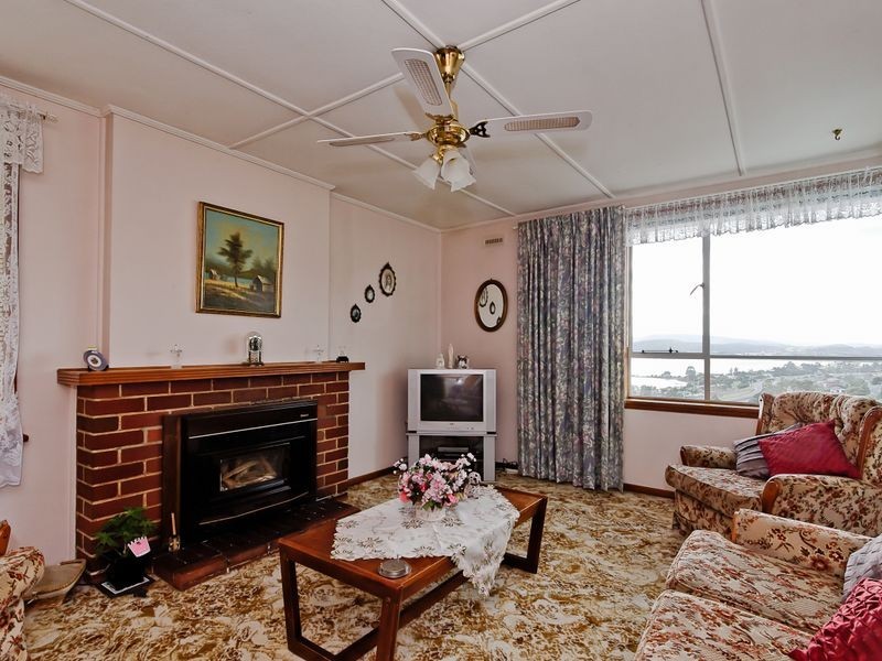 18 Tootonga Street, Chigwell TAS 7011