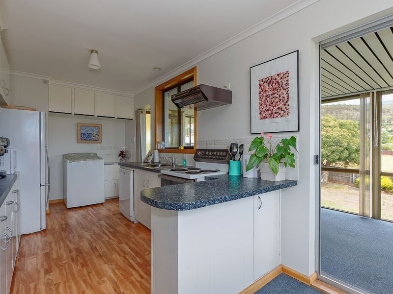 28 Centenary Crescent, Claremont TAS 7011