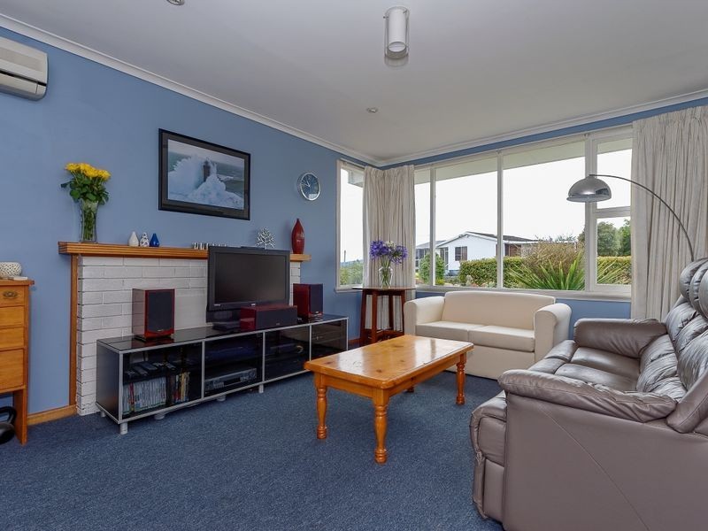 28 Centenary Crescent, Claremont TAS 7011