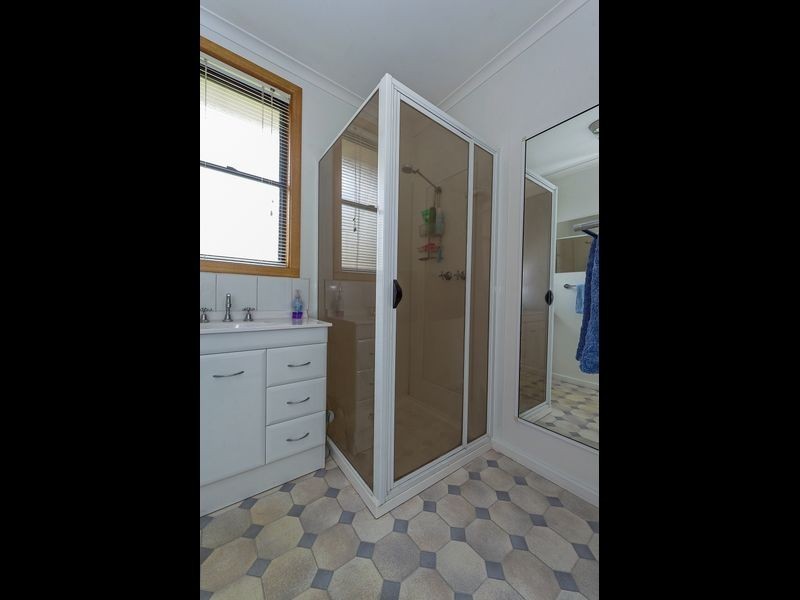 28 Centenary Crescent, Claremont TAS 7011