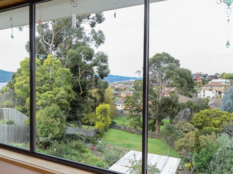 16 Addison Street, Rosetta TAS 7010