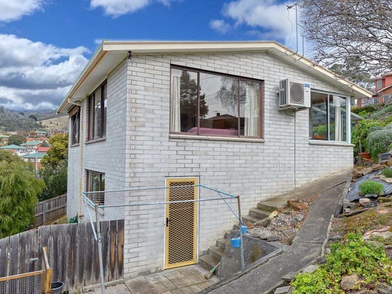 16 Addison Street, Rosetta TAS 7010