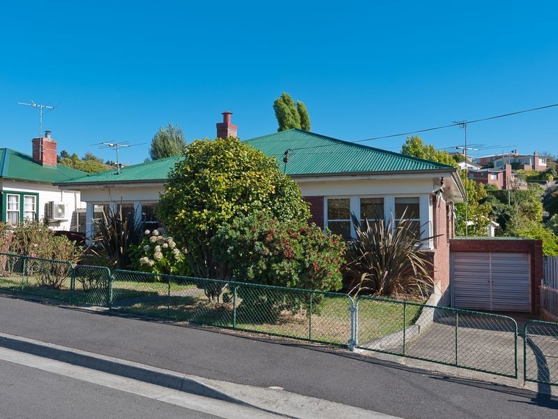 20 Hilton Road, Claremont TAS 7011