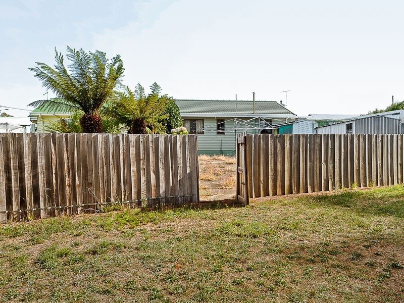 6 Eagle Street, Claremont TAS 7011