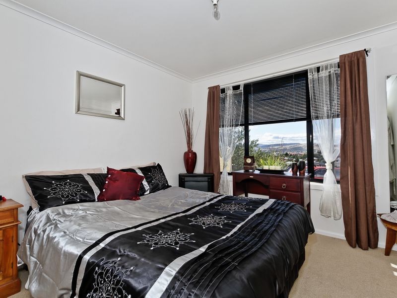 1/24 Govett Rise, Austins Ferry TAS 7011