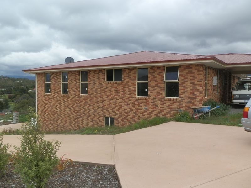 18 Rachel Crescent, Old Beach TAS 7017