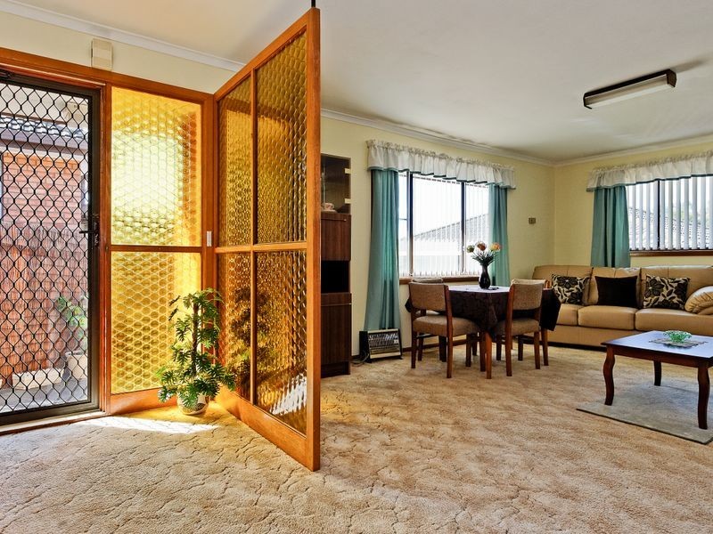 2/8 Taylor Court, Rosetta TAS 7010