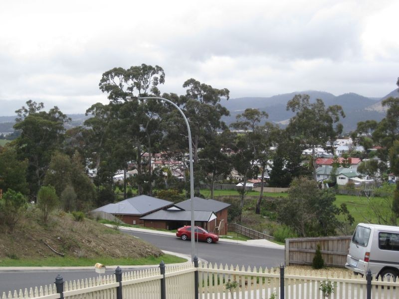 5 Coach Road, Chigwell TAS 7011