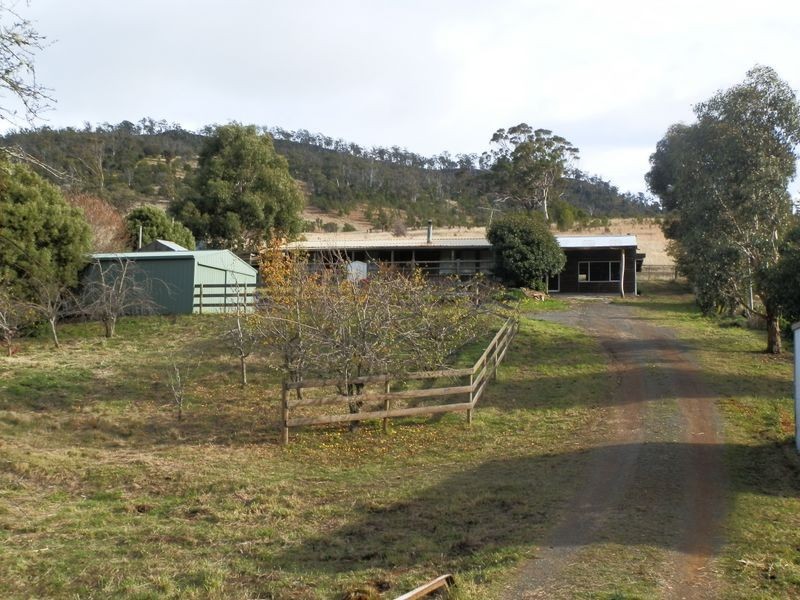 134 Memorial Avenue, Kempton TAS 7030