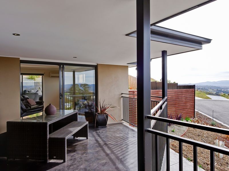 11 Redlands Drive, Rosetta TAS 7010