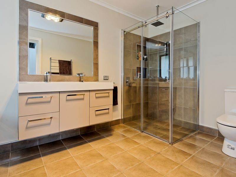 11 Redlands Drive, Rosetta TAS 7010