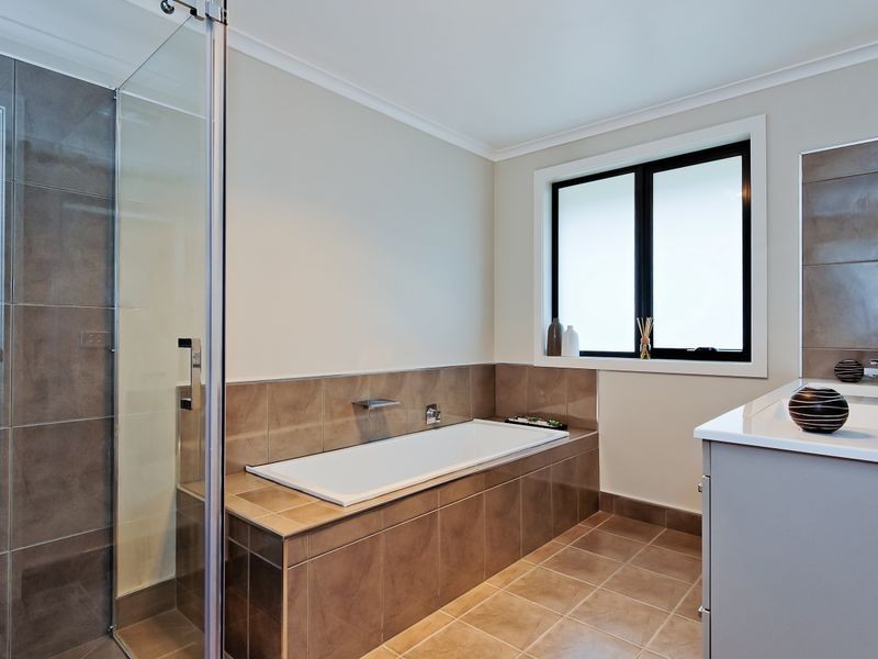 11 Redlands Drive, Rosetta TAS 7010