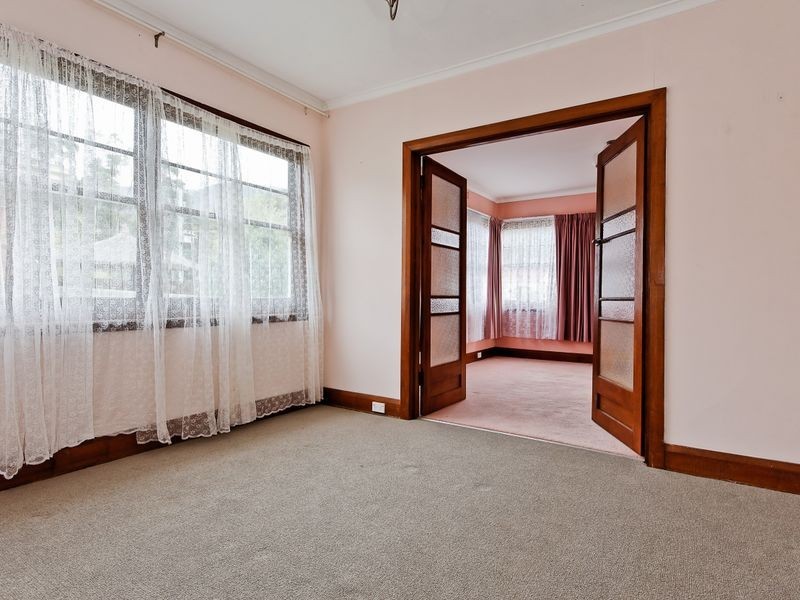 21 Russell Road, Claremont TAS 7011