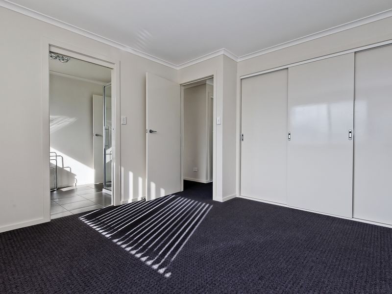 2/9 Kenbrae Avenue, Glenorchy TAS 7010