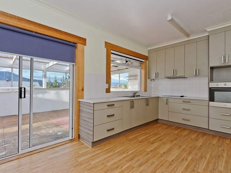 9 Ruthwell Street, Montrose TAS 7010