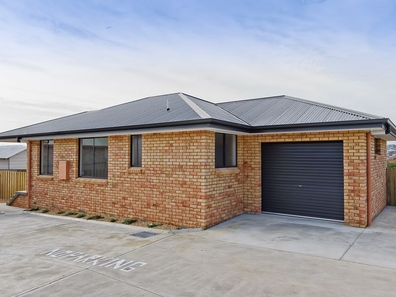 2/21 Norman Circle, Glenorchy TAS 7010