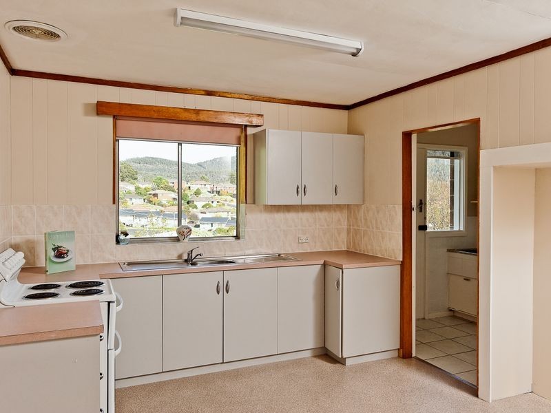 20 Dickson Street, Glenorchy TAS 7010
