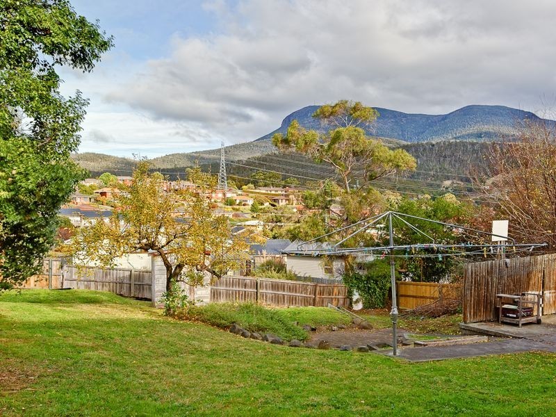 20 Dickson Street, Glenorchy TAS 7010